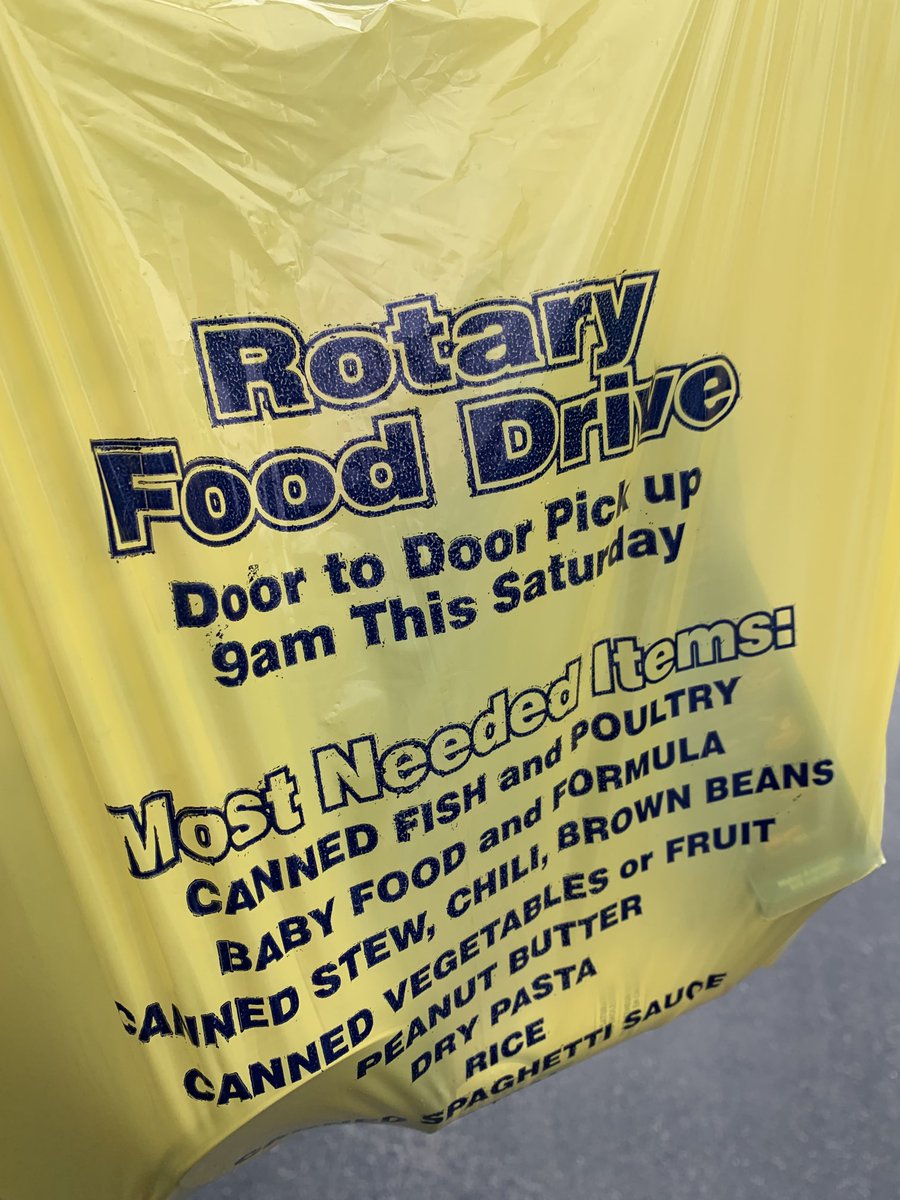 B_Be11's tweet photo. Hey, #Kamloops! Put a bag out! Thanks #kamloopsrotary https://t.co/2Q6W3JoYis
