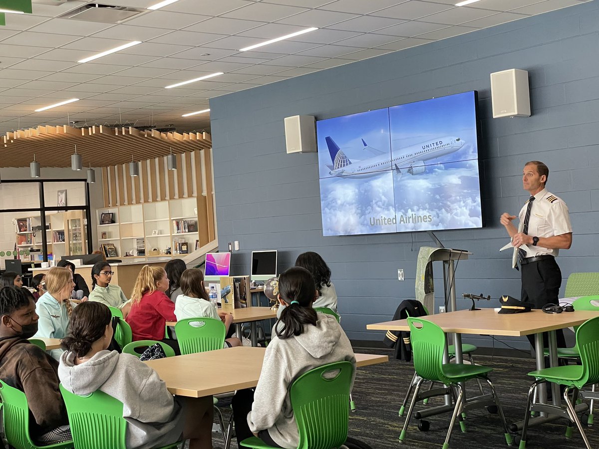 McGheeTeach's tweet photo. @erms_DCSD 7th grade science students learning a bit about aviation thanks to Mr. Wieringa. Lots of great information for our students to walk away with! @DublinSchools @KristyVenne #thedublindifference https://t.co/3QL3NXgH0p