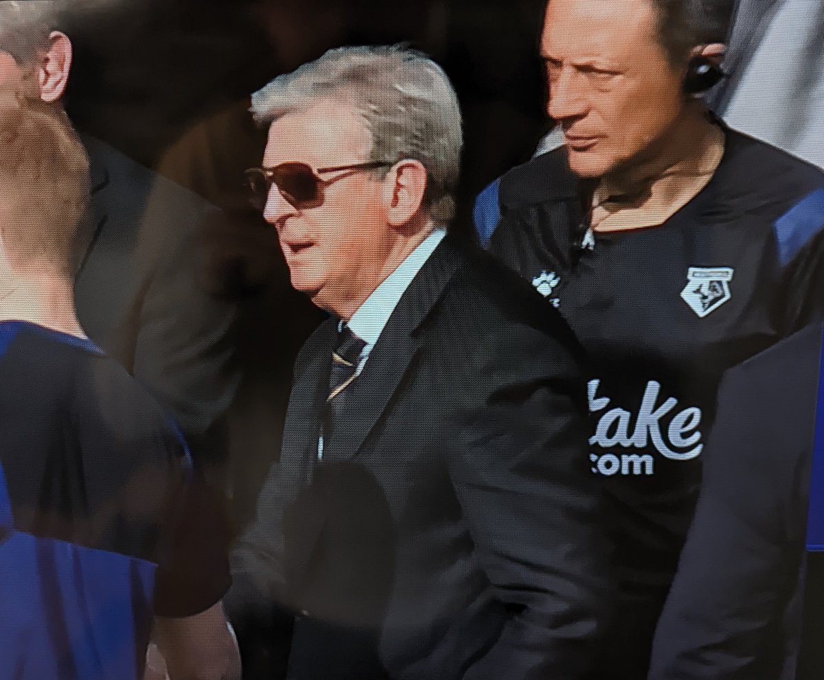 Firthy1983's tweet photo. Roy looking like the absolute don this afternoon! ππ #roy #hodgson #dazzlingdisplay https://t.co/ENcl1eXbhu