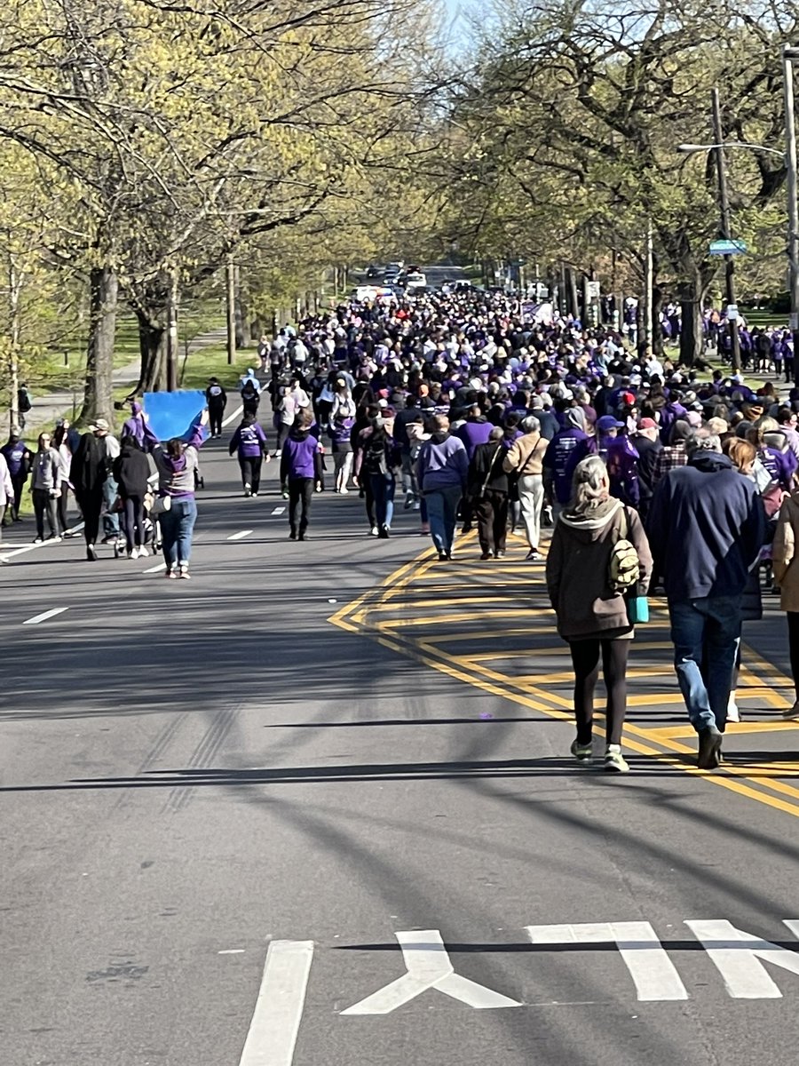 CoachBaron's tweet photo. Great day walking for Jane Baron! Let your smile be your logo—Your personality be your business card
—And how you leave others feeling after an experience with you be your trademark! 6 years tomorrow- wow! #MissingHisMomEveryday @baron_jaylen @pancanphilly @JPBaron3 @PanCAN https://t.co/pxP5AqmwDK