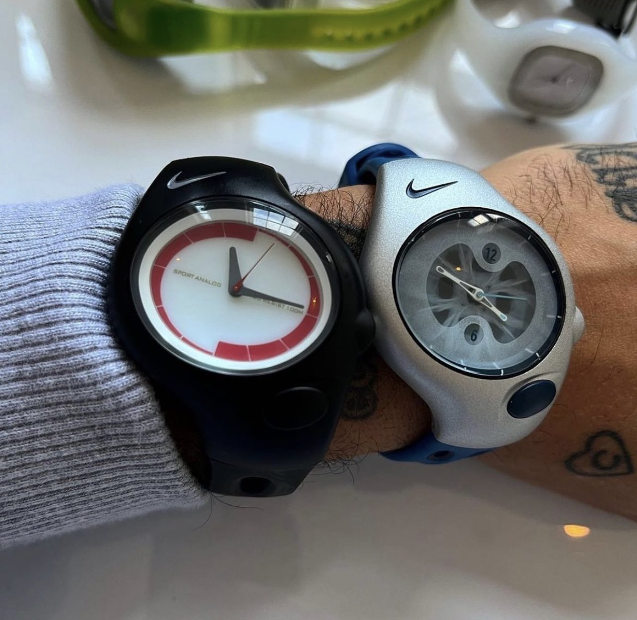 ネット販促品 00s NIKE TRIAX analog watch Y2K - 時計