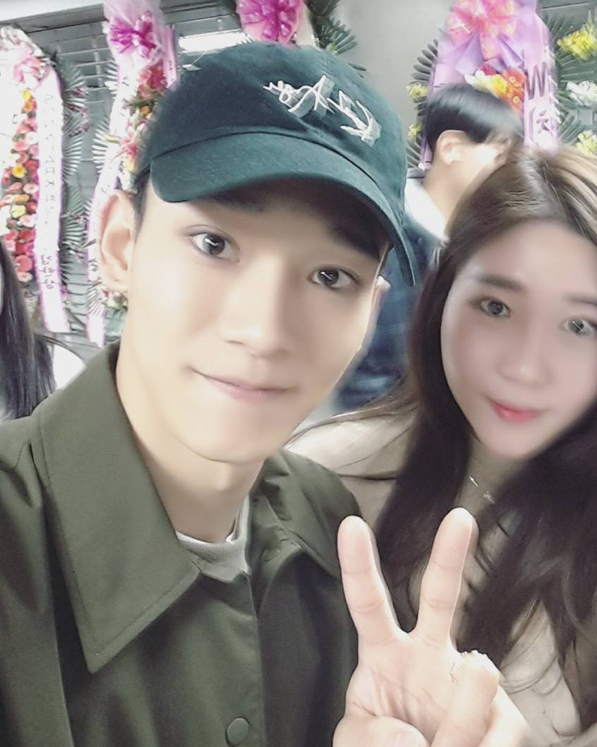 dazaijd's tweet photo. GUYS JONGDAE UPDATE I AM SCREAMING https://t.co/3Qz3XvNJSL