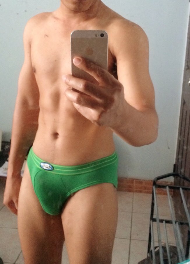 boy 2521@gmail. tweet media