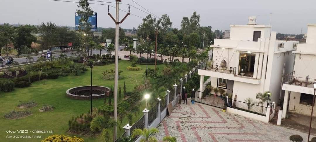 PanoramaGroup7's tweet photo. एक परिदृश्य eHomes Panorama. 
Toll Free : 1800-120-2111. https://t.co/sGYohbHNw6