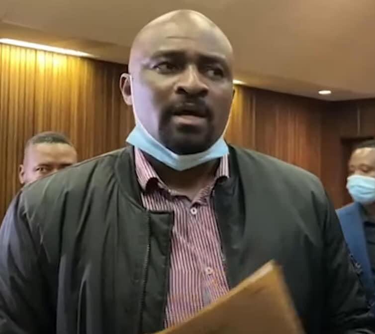 cashtowk's tweet photo. This cop arrested Adv Teffo inside court let’s make him famous #SenzoMeyiwatrial https://t.co/uERchTWBSX
