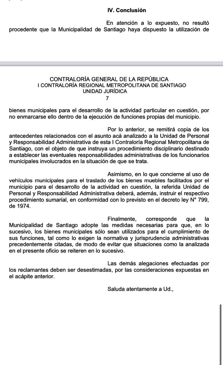 lcruzcoke's tweet photo. Contraloría sanciona a Municipalidad Santiago por uso de recursos municipales para apoyar candidatos gracias a denuncia realizada.
Ordena procedimiento disciplinario contra quienes facilitaron vehículos y bienes municipales para promover actividad electoral con plata de vecinos https://t.co/Ec3Q6EixLg