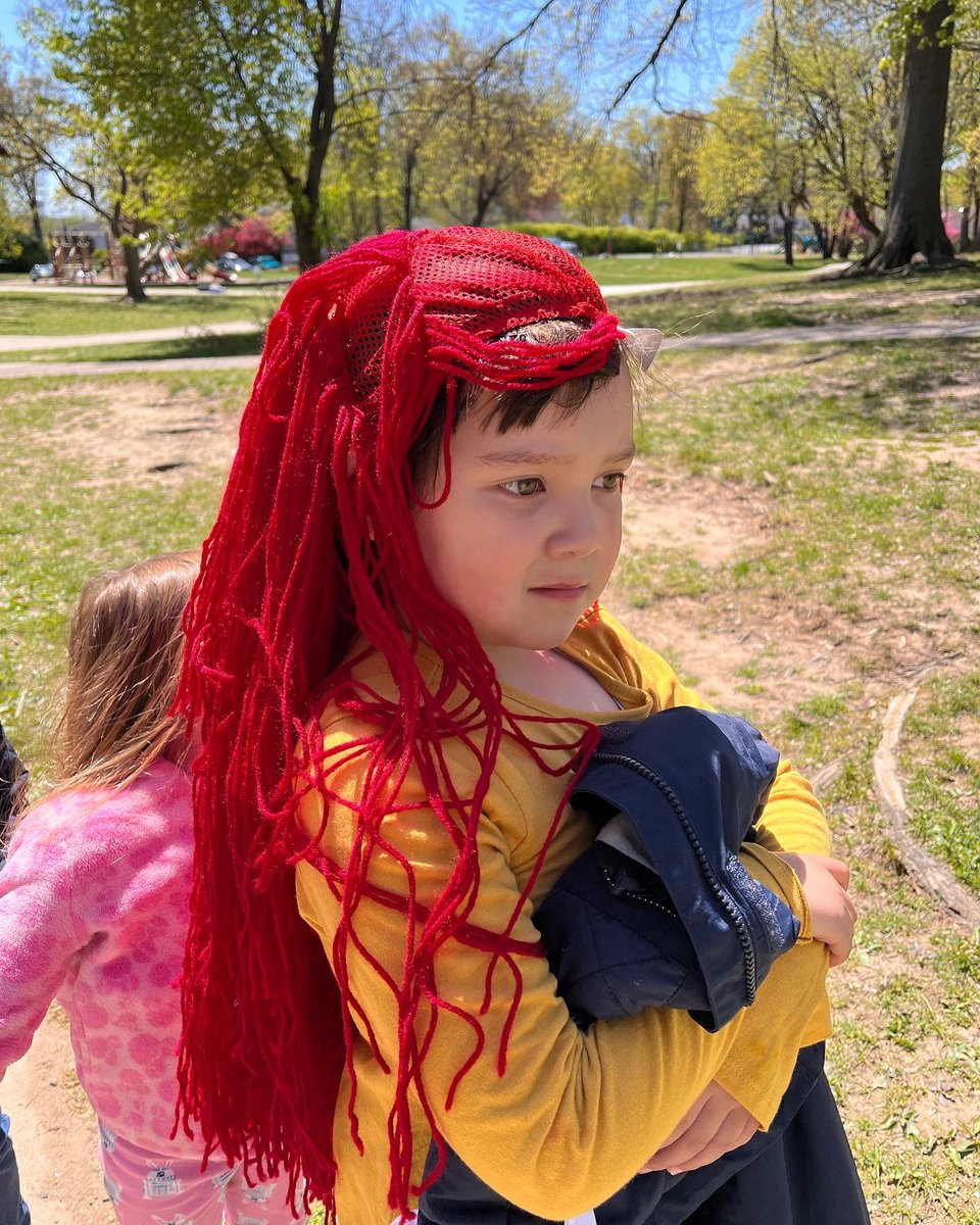 RadburnSchool's tweet photo. CRAZY HAIR DAY!  Radburn students got CRAZY to support fellow student Lucy M. and her family.  #L4L #RadburnRocks https://t.co/dJIsgyaS9I