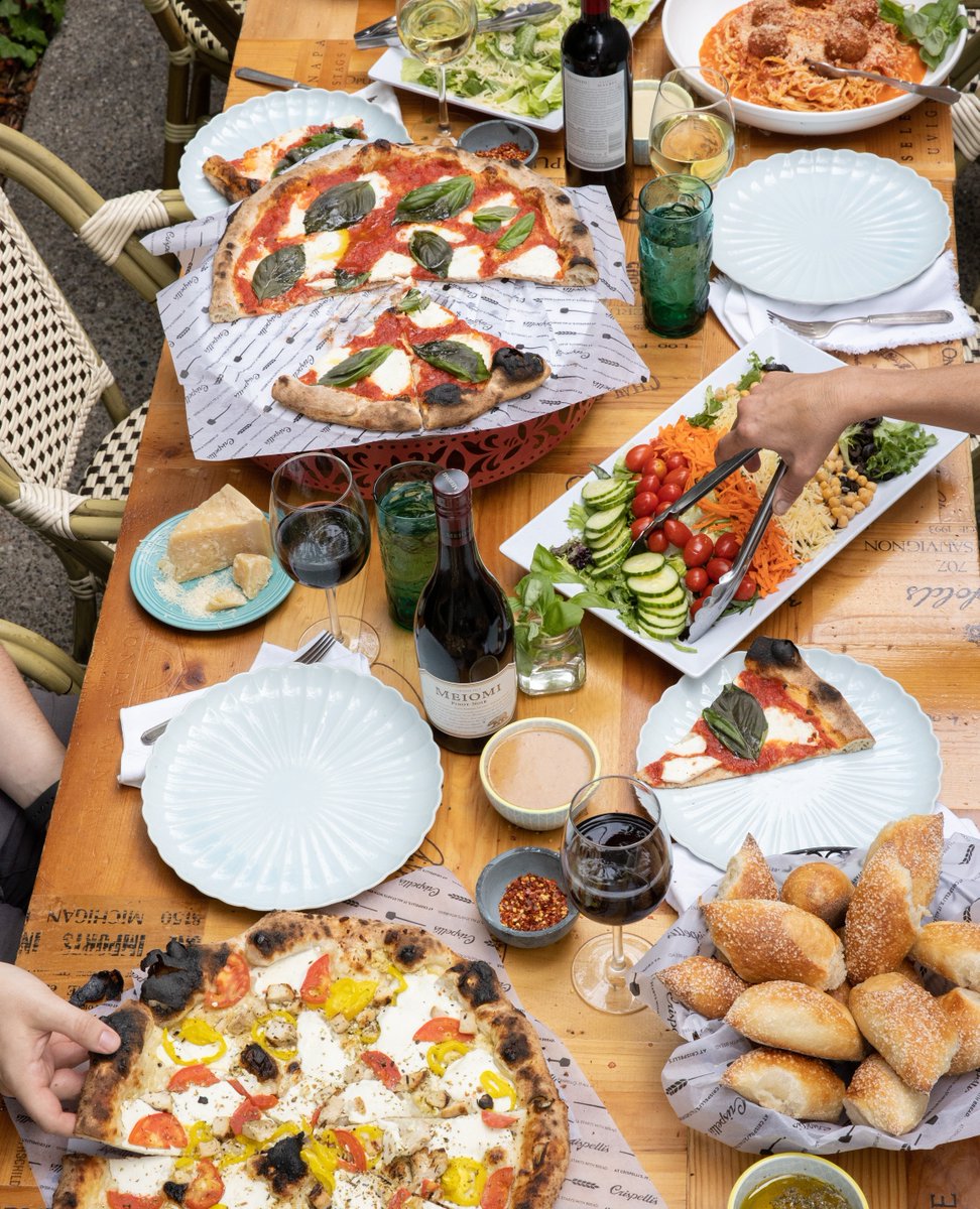 A table full of all of your Crispelli's favorites: authentic Italian thin crust, Crispelli's salad, epi bread, pasta, and more. We can't wait to see you today!

#pizzalove #pizza #italian #foodiegram #instafood #detroiteats #eeeeeats #yum #foodstagram #nomnom #treatyoself