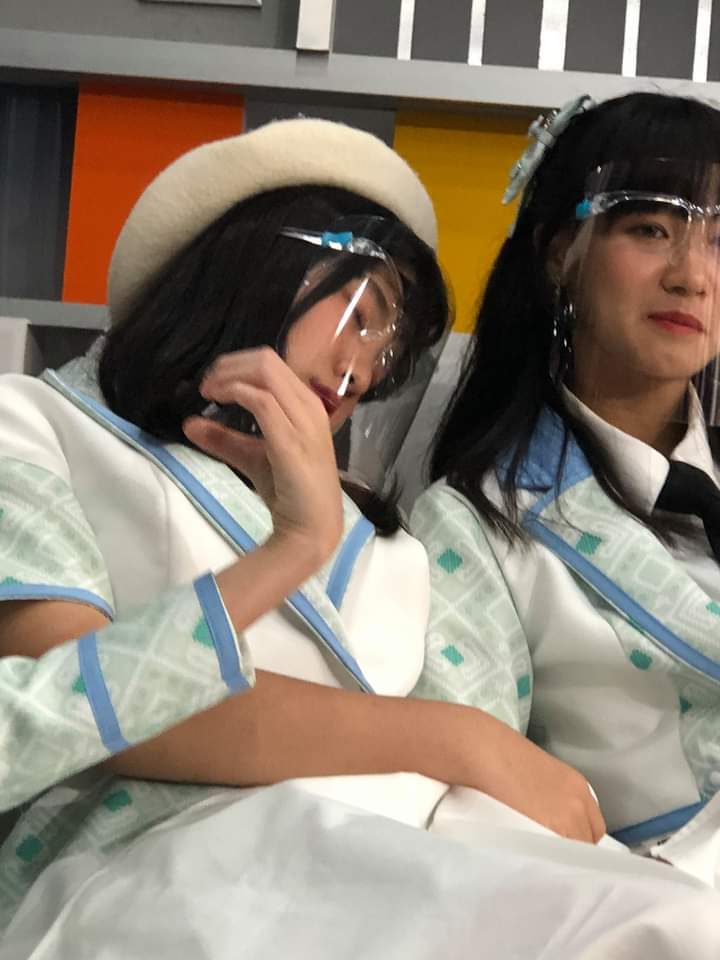 อยากซบไหล่กันอย่างงี้อะได้ปะ 🤭🤭 #คมิ้ง