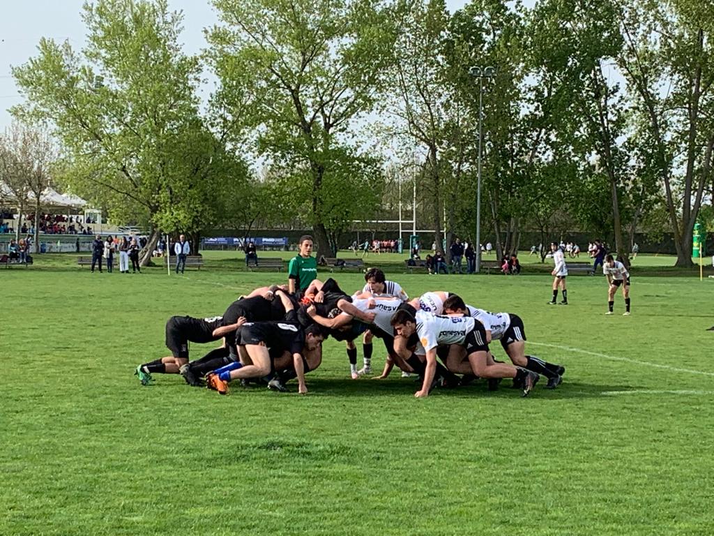 Torneig Nacional M18 Valladolid:

DIA 1️⃣:
CR EL SALVADOR 27 - 10 BUC ❌
RU XEREZ 28 - 7 BUC ❌

Acabem com a millors 3rs (de 5 grups)
________________________

💥 Demà juguem per entrar a la COPA DE PLATA 🆚 l'últim segon:

🕚 10.50h FÉNIX RC - BUC