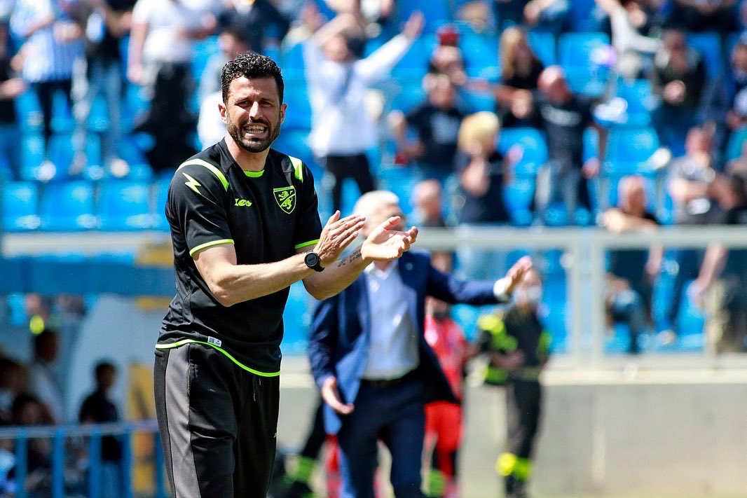 Frosinone1928's tweet photo. 📷 #SpaFro
#noisiamoilfrosinone https://t.co/o6XtKPNeXm