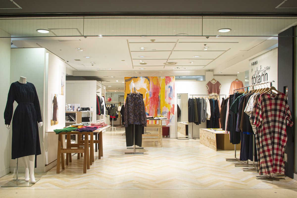 kaikiinfo's tweet photo. 22AW COLLECTION

POPUPSHOP
22AWの受注会と春夏の即売会、へきちによるシーズンのアートワークを展示します。
是非お気軽に遊びにいらして下さい。
レディースもメンズもご用意しております。

4月27(水)-5月3日(火)
at西武池袋本店3階（南B10）イベントスペース スプリットリング https://t.co/YK7wkJFCdF