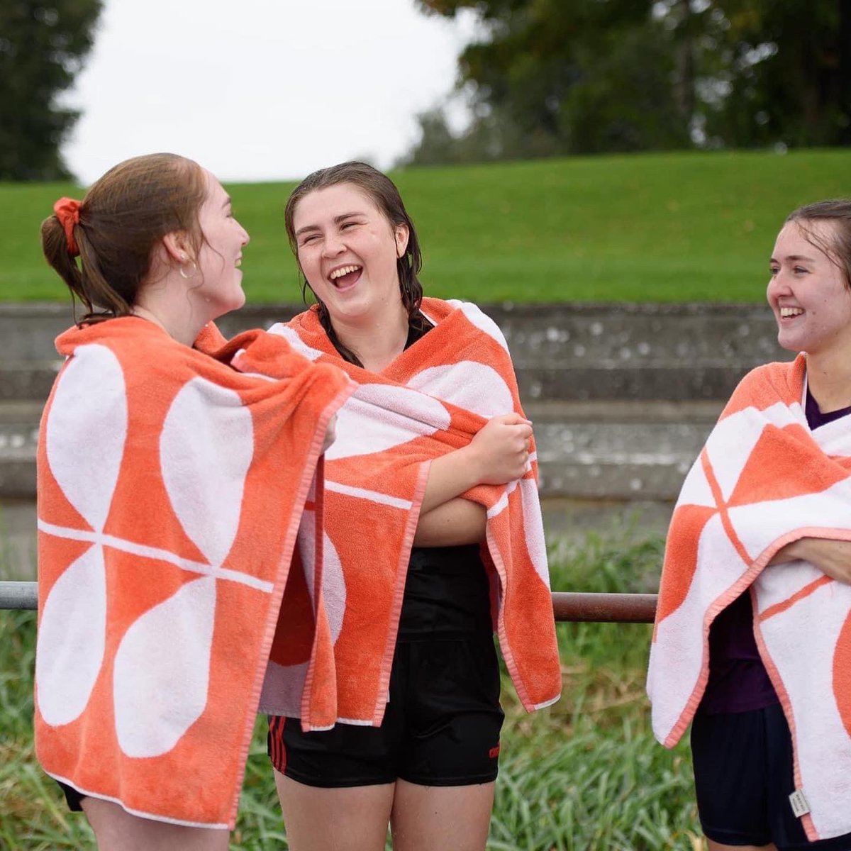 Are you looking to have an adventure with friends? Our boats are cosy inside and easy to operate and we'll show you the ropes (excuse the pun!) before you leave Banagher Marina. 
Visit  >>silverlinecruisers.com. 

 #irelandsancienteast #irelandtravel #boatingireland