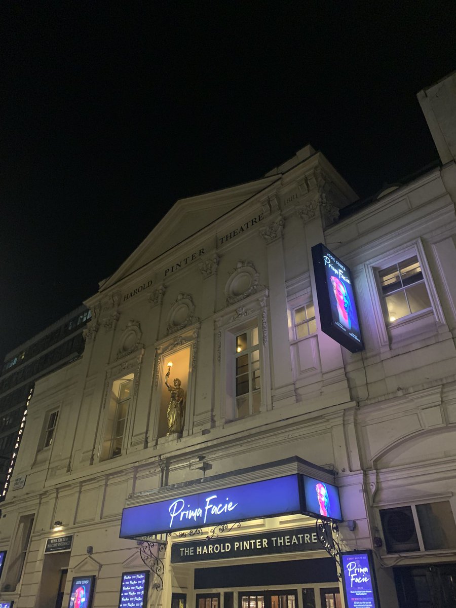 therealmaciek's tweet photo. SAW JODIE COMER 🥺🥺🥺 https://t.co/HSZPQahkBB