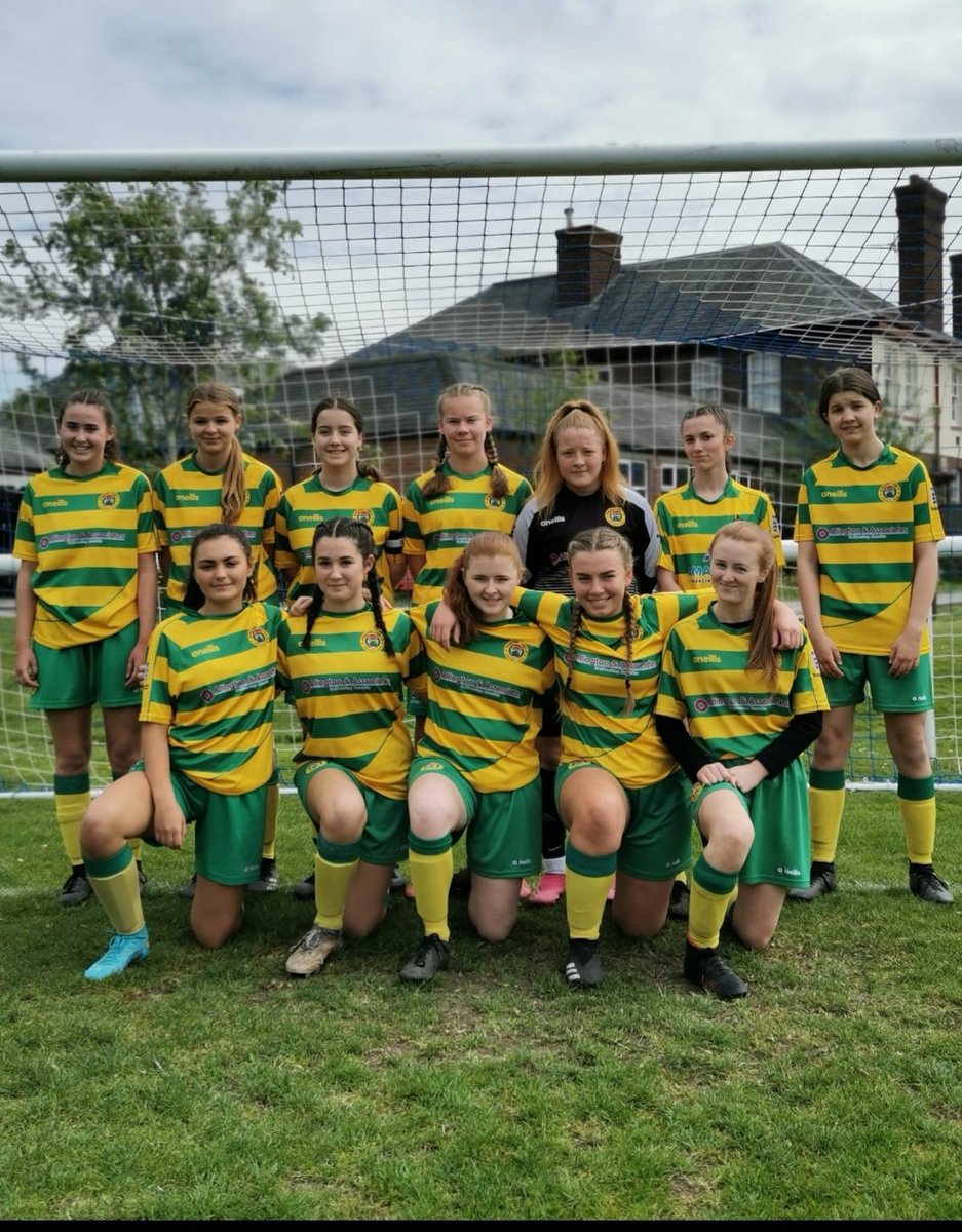 TheYellaz's tweet photo. Introducing
 CHESHIRE COUNTY F.A WINNERS season 2021/2022 ⚽️💛💚🏆
Well done girls and Verina and David .
#football #winners #cheshirecup #girls football #runcornlinnets https://t.co/biVHyVqSbd