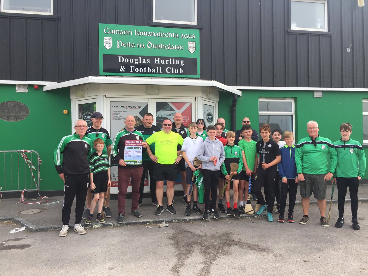 DouglasGAAClub's tweet photo. Everyone in Douglas Gaa are happy to support Mick Cronin #MILESFORMICK https://t.co/yujUiBtOeB