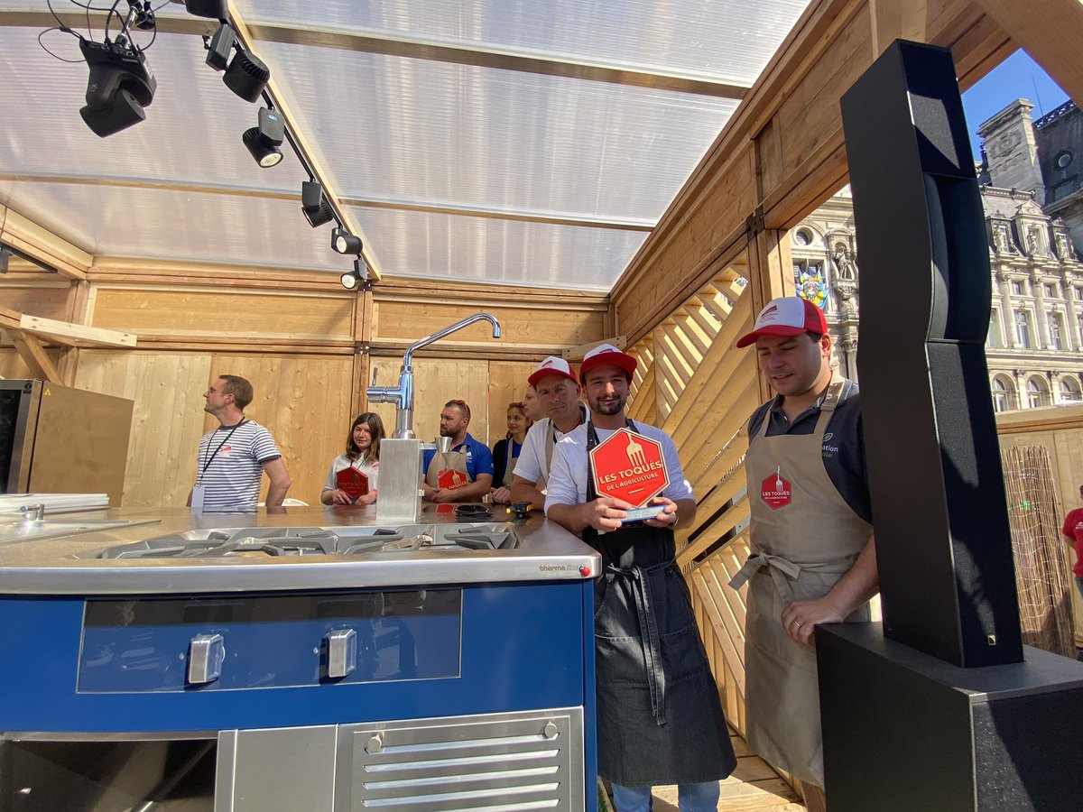 Un grand bravo aux 14 régions d’avoir fait déguster ces bons produits ! 
Demain dès 10h, venez vous aussi déguster les plats de tous nos terroirs !