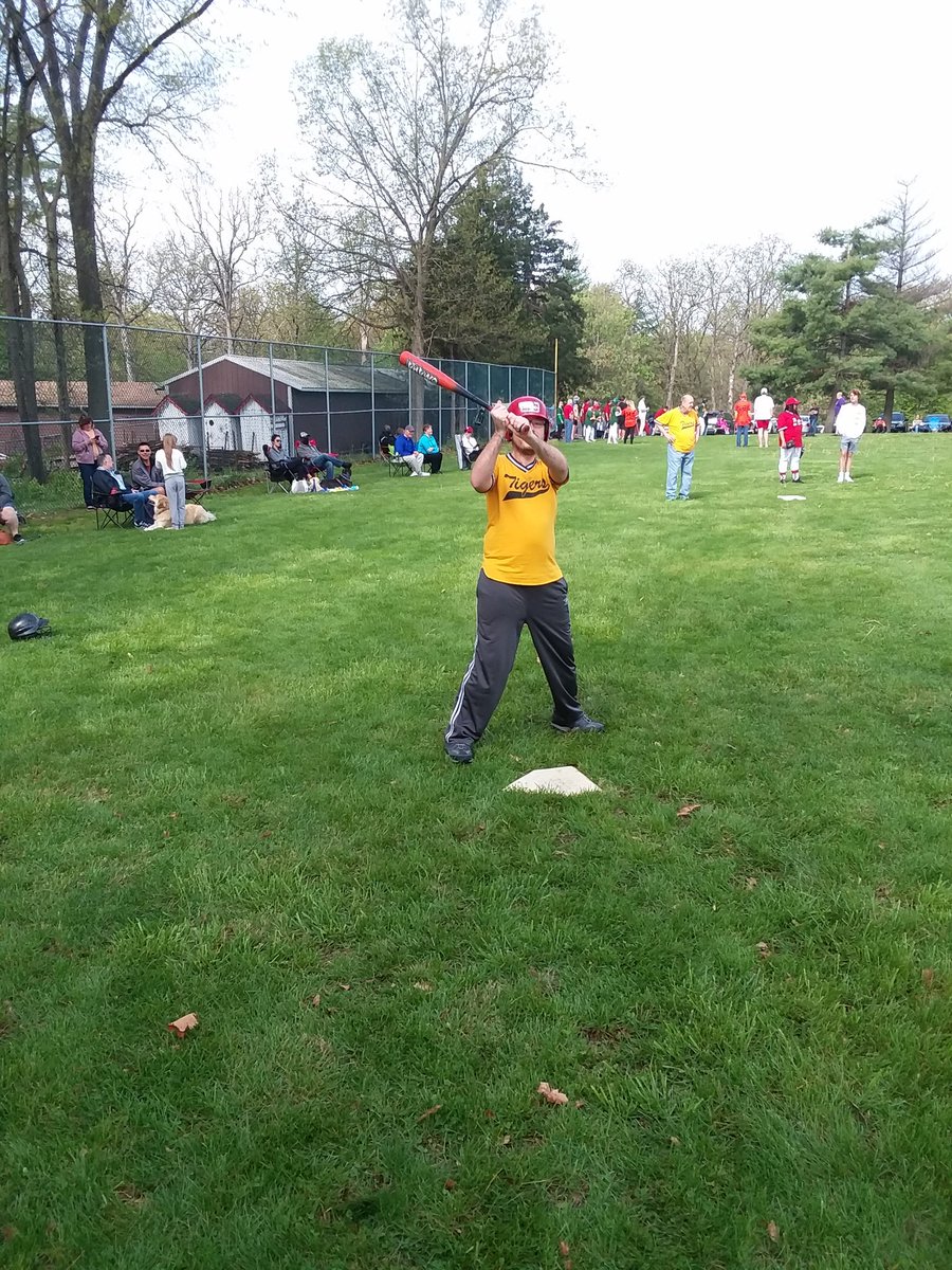 Bmagee72723875's tweet photo. Saturday with my Best Friend. Baseball is back! Gabe went 2 for 2.#redbudhs https://t.co/ppum0TUEU7