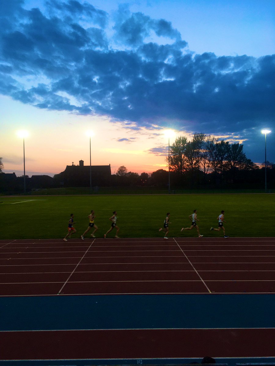 ColinGoesTweet's tweet photo. Great night watching the @scotathletics 10,000 Champs at the track last!
Some cracking times, plenty of PBs and great on track battles. Congratulations to all the @CambuslangH medal winners!
#25Laps https://t.co/VPnbL1FgfP