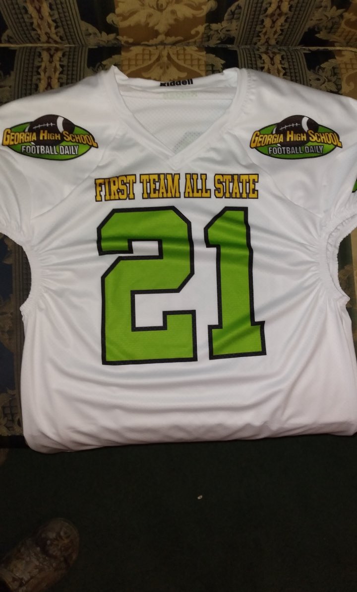 <a href="/GHSFdaily/">GHSF Daily</a> 🖤! <a href="/RecruitGeorgia/">Recruit Georgia</a> <a href="/PhillipHale_/">Phillip Hale Def Coor. Burke County HS</a>