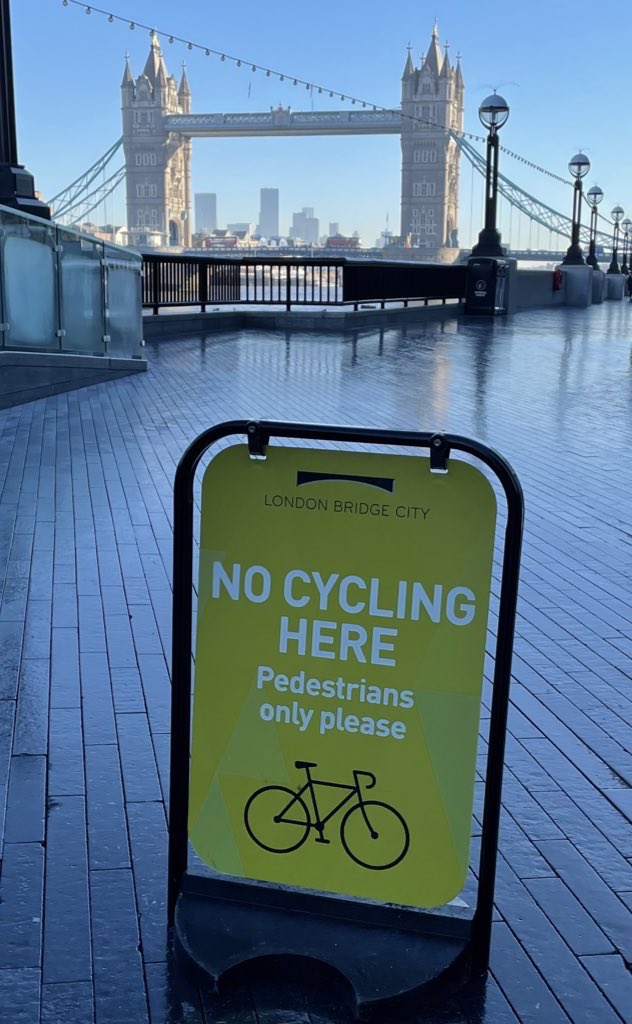 SimonSa23626003's tweet photo. @SheikhTaxi @WolfieSmitty @ioisours @bikelawman @womblearmy @OWandsworth @mycorneroftheW @TflTruth @hiltonholloway @benjyminty @ian_norfolk @TheFox89688362 @IanHart14 @LittleNinjaUK @pedalmeapp @carlos_cgd @prj45 @JamesBurdass @paulschapman @liquidindian @darrenmoore @tonymess14 @MetCycleCops @MetCC @metpoliceuk @BBCWatchdog @itvlondon @cristo_radio @MsFarahLondon @CllrTimBriggs @vicderbyshire @mattallbright @VinylSofa @PaulLomax @One_Greenwich @QuinlanQuinlan @London_Cycling @BritishCycling @NHM_London @kewgardens @Sustrans @livingstreets @BBCRosAtkins @BBCNews @telesyros @arben_sallaku @grantshapps @dft @rubin29312972 @footlocker #CyclingExplosion #Nike #SweatShopWilly https://t.co/I2WTbeMPiz