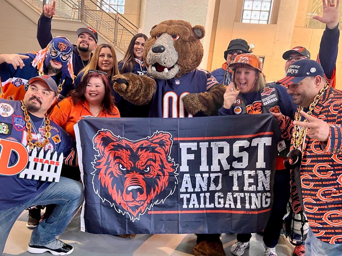 SoldierField's tweet image. It was the ultimate fan experience at the Bears Draft Party yesterday. #DaBears #DaDraft