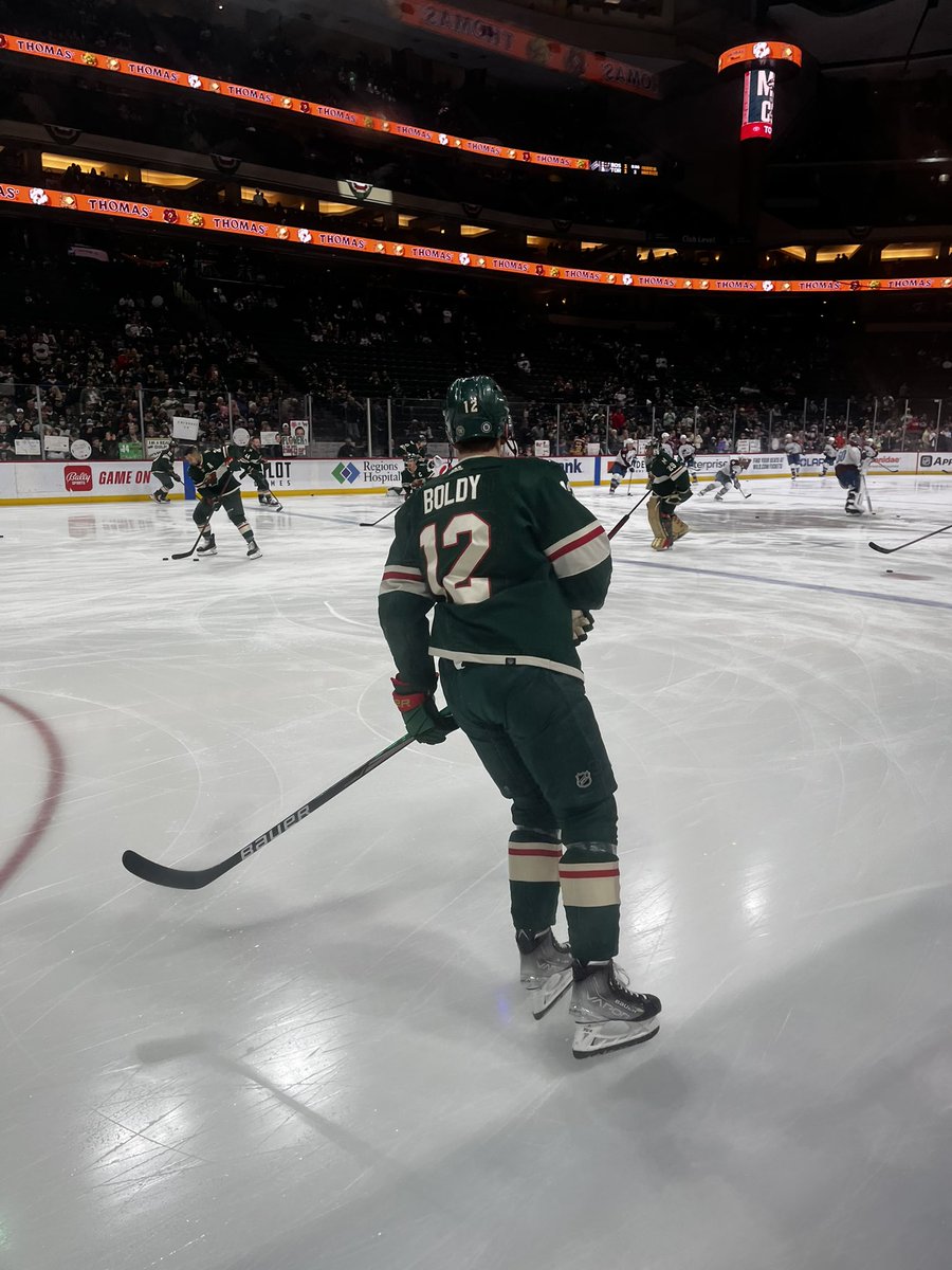 TarynWillette's tweet photo. Great Game Last Night @mnwild 
Thank you Boldy! https://t.co/Pps3GEoPpC
