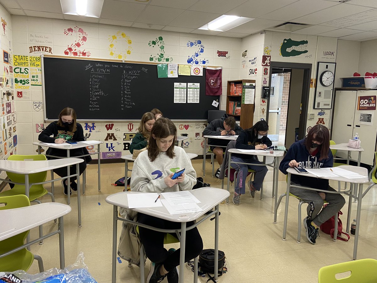 KResch10's tweet photo. Math Team is off and calculating at state! @CLSouthHS #clsengaged https://t.co/wcDUWQyuKt