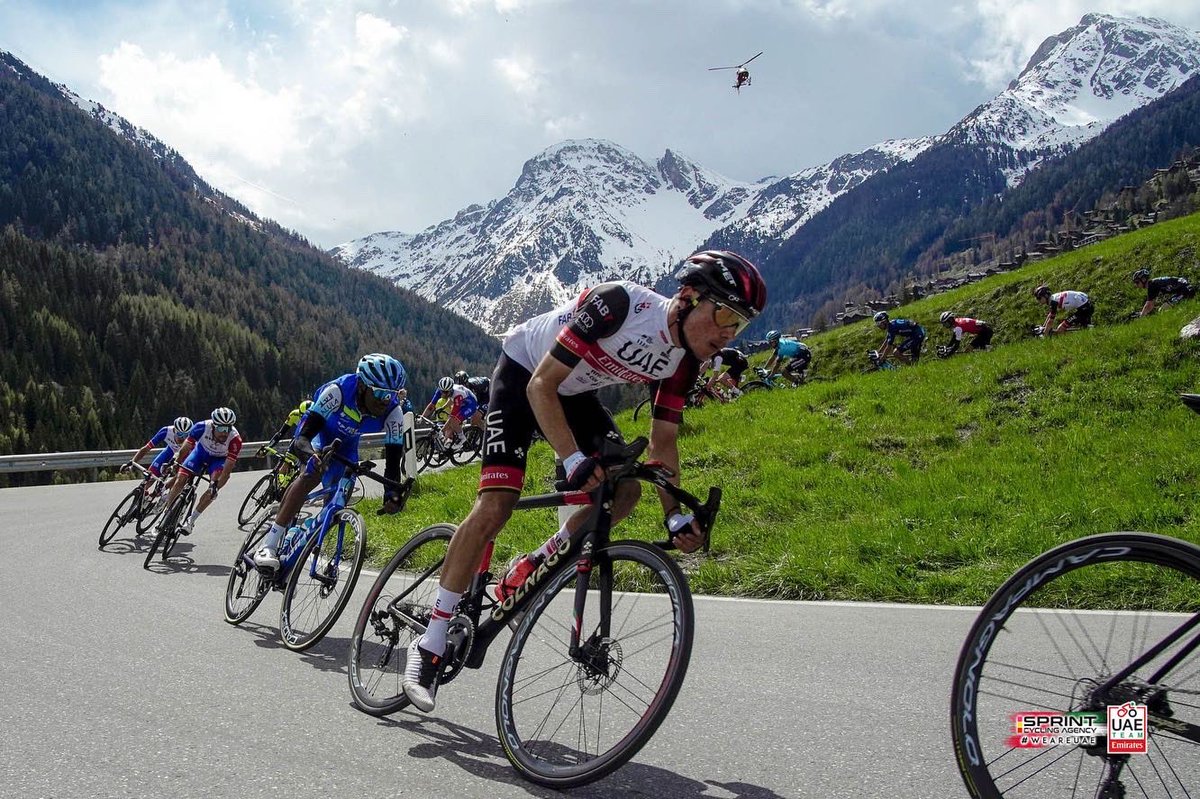 juann_ayuso's tweet photo. Hoy estuvimos cerca! Mañana último baile en Romandía🇨🇭Listo para darlo todo 👊🏼 Gracias a todo el equipo por el trabajo!

Today we were close! Tomorrow the last dance in Romandie🇨🇭Ready to give it all 👊🏼 Thanks to the whole team for the great work! @TeamEmiratesUAE https://t.co/FwftmDGd8u