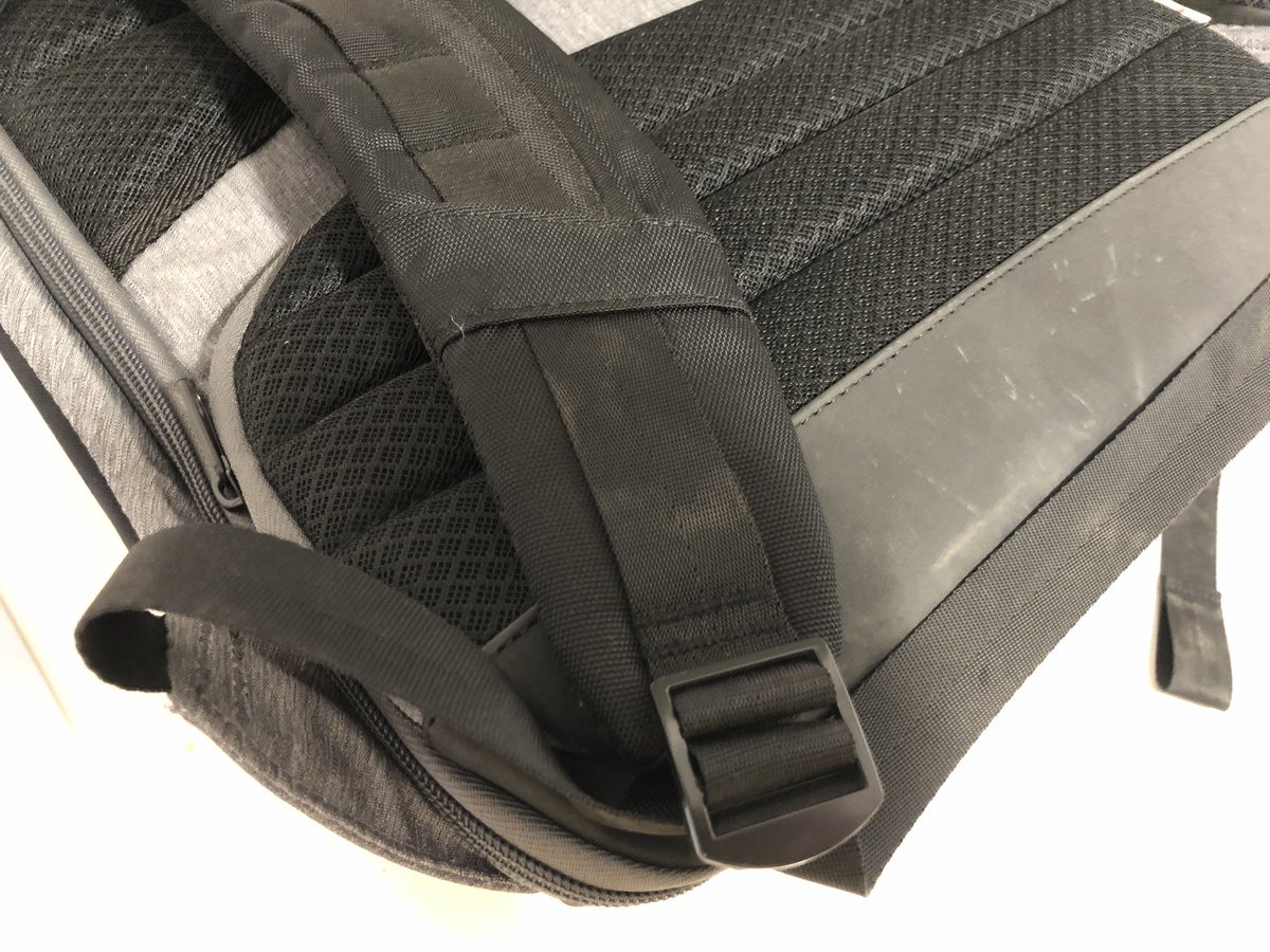 fcazalla's tweet photo. @MediaMarkt_es Yo tampoco para mi mochila “nueva” comprada en @MediaMarkt_es https://t.co/oftTm3FPIn