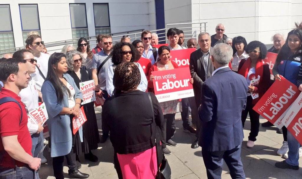 Sadiq Khan tweet media