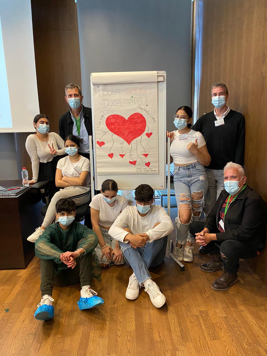 elbusdelasang tweet media