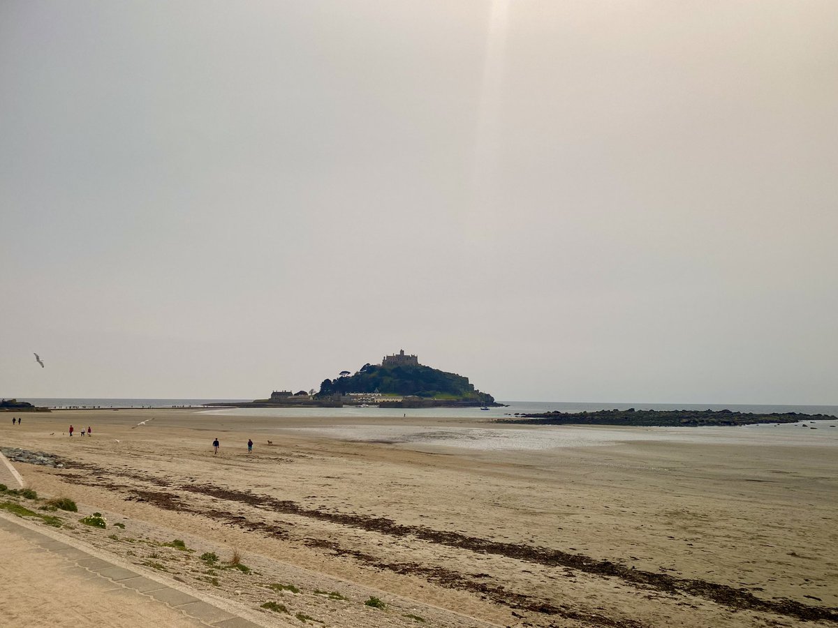 Perfect day to walk the St. Michael’s Way pilgrimage route. A coast-to-coast, 12 mile journey through the countryside. Feet are a little tired now.
#cornwall #cornwallcoast #cornwalllife #walking