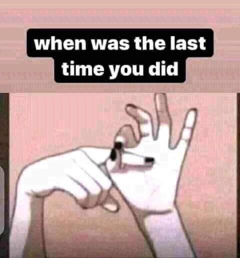 laydinelulu's tweet photo. When?? https://t.co/ue51L4qWUq