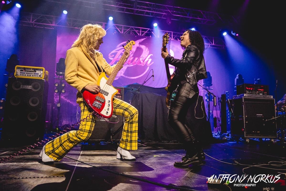 PLUSHROCKS's tweet image. Show one opening for the amazing @Sevendust is in the books!! @DeepfallBand and @AGTrockofficial killed it!! Who will we see in Detroit tonight?