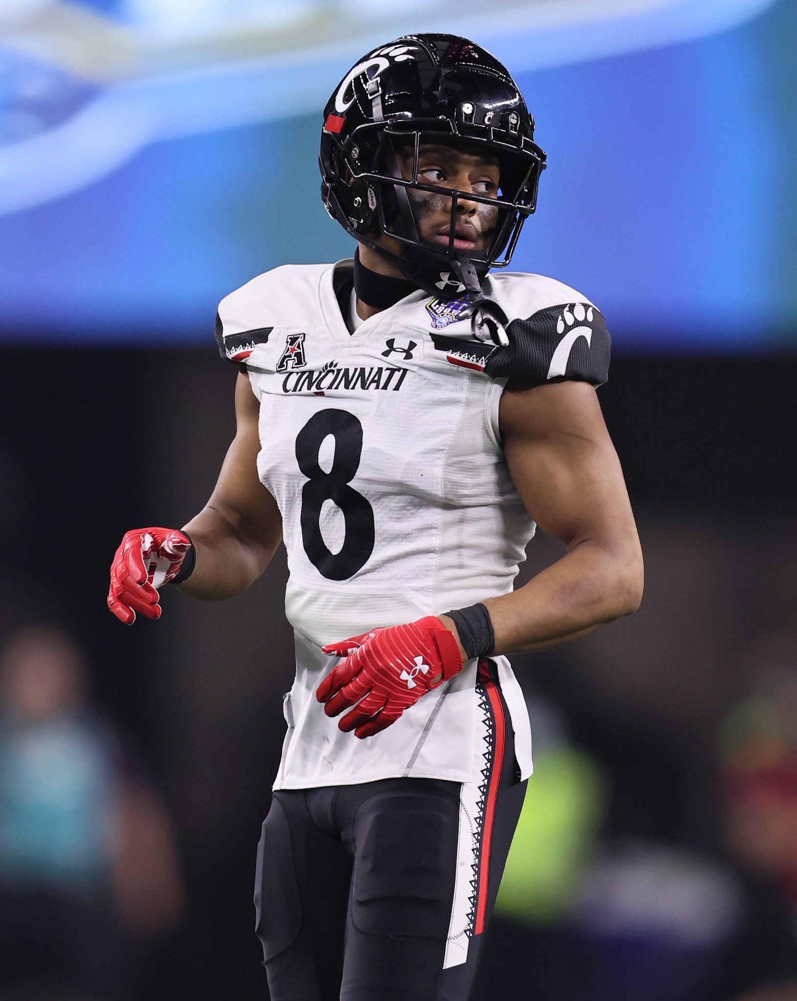 PFF College on X: The Seattle Seahawks pick Cincinnati CB Coby