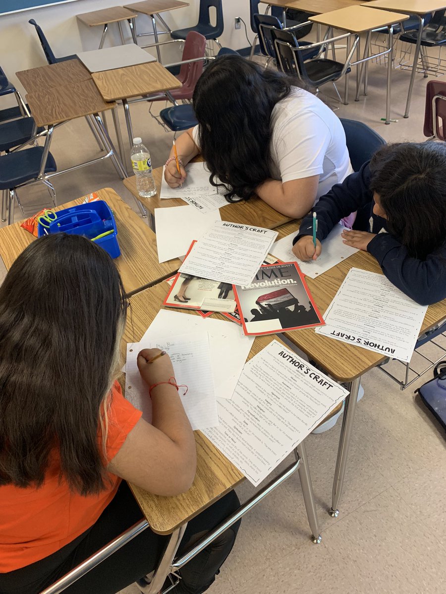 PNevarez03_JHS's tweet photo. Our 6th grade Hawks are determined to succeed. https://t.co/tIT8x7tyoF