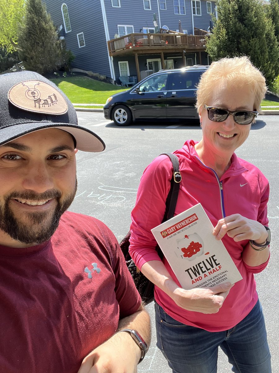 TGer_01's tweet photo. Late garage sale people are much nicer. Her โson would love this!โ @garyvee @veefriends #twelveandahalf #VeefriendsSeries2 #CapableCaterpillar https://t.co/5A7tc9ZMEg
