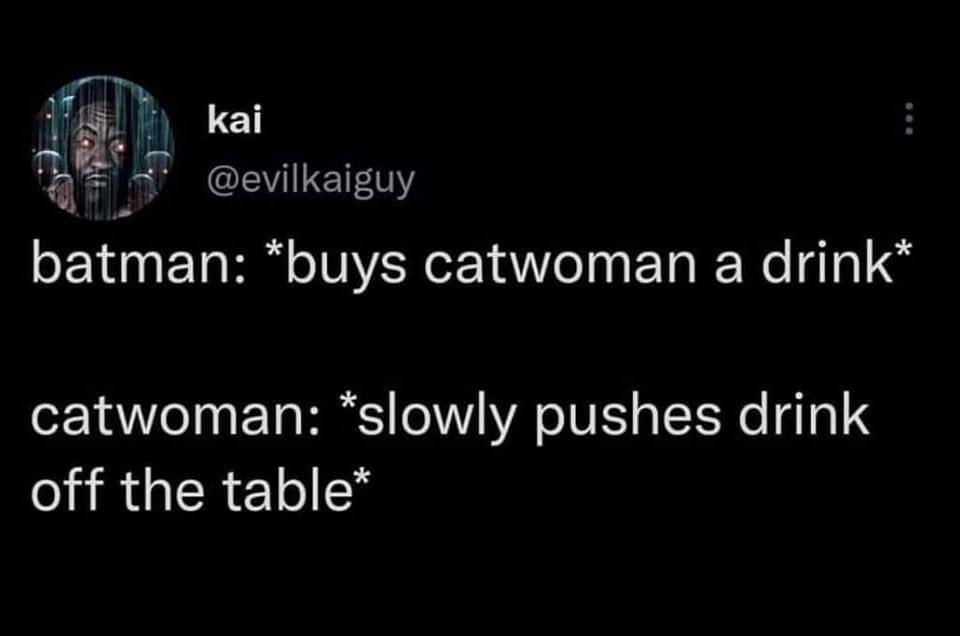 TheKittenHeels's tweet photo. ⠀

Date night is 𝒂𝒍𝒘𝒂𝒚𝒔 interesting with Bats. 

@WingedPsychotic 

 ⠀ https://t.co/CXz947YFWi