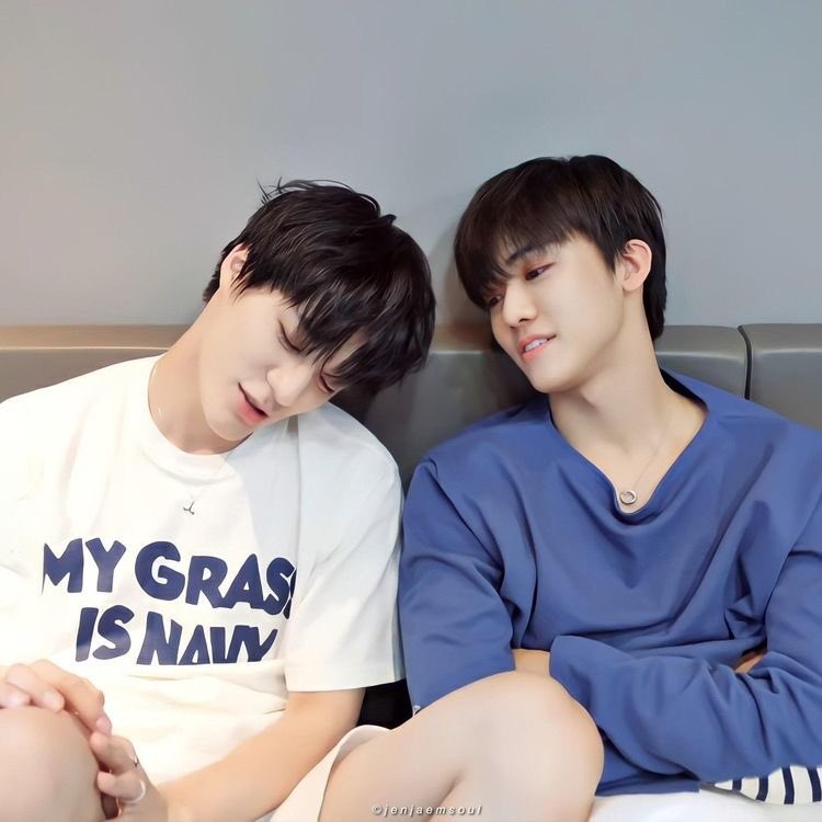 paghalong's tweet photo. pinakamagandang regalo au
#nahyuck #nomin 

ang nakaraan, kasalukuyan at kinabukasan. https://t.co/rahBcAfGv5