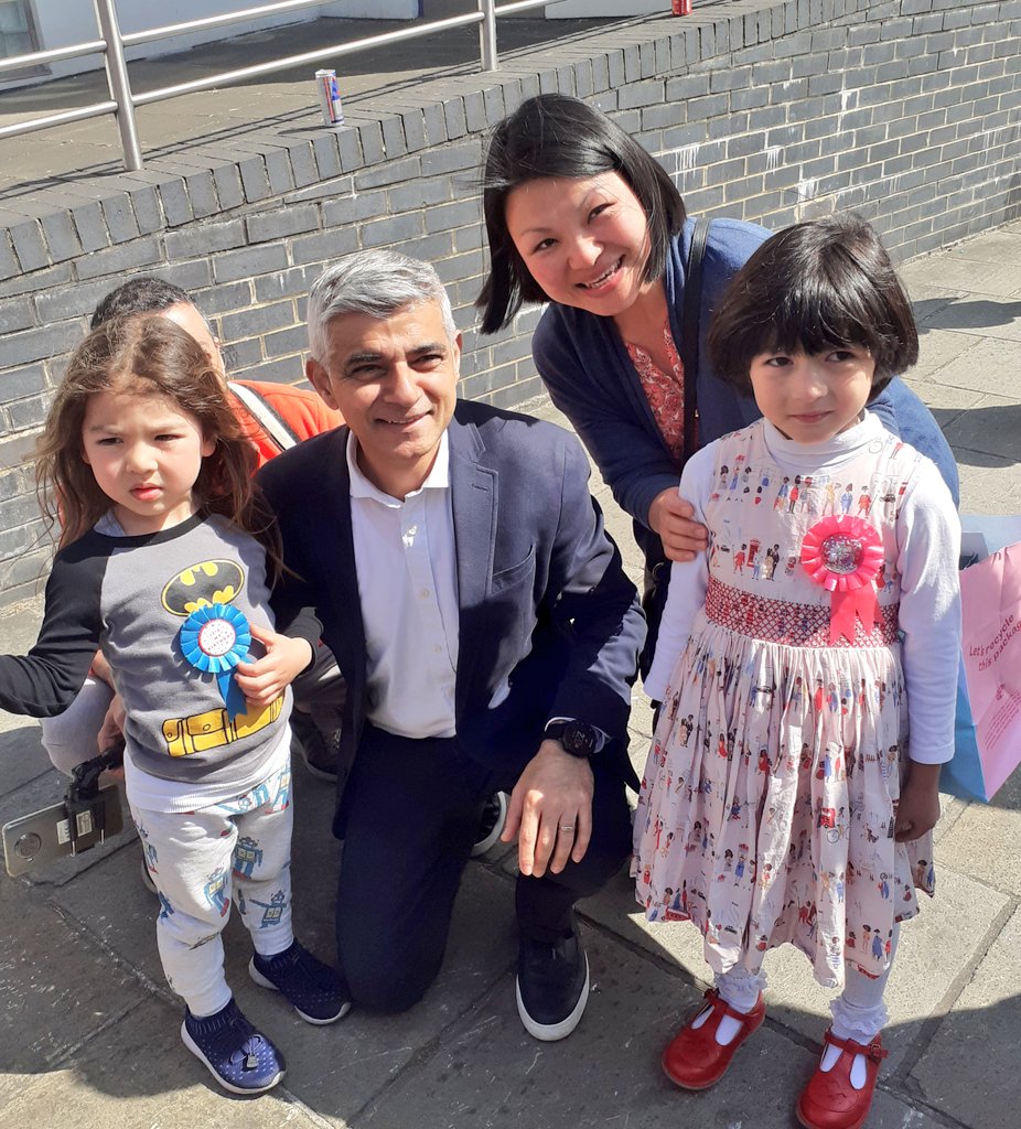 Sadiq Khan tweet media