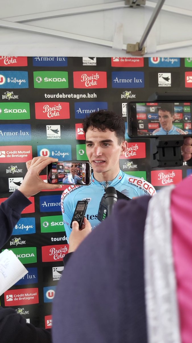 19 ans, un talent énorme, un mental de vrai champion. Ewen Costiou, superbe vainqueur  aujourd'hui sur le Tour de Bretagne. Un nom à suivre... sur FR3 Bzh encore demain, et dans les années à venir !