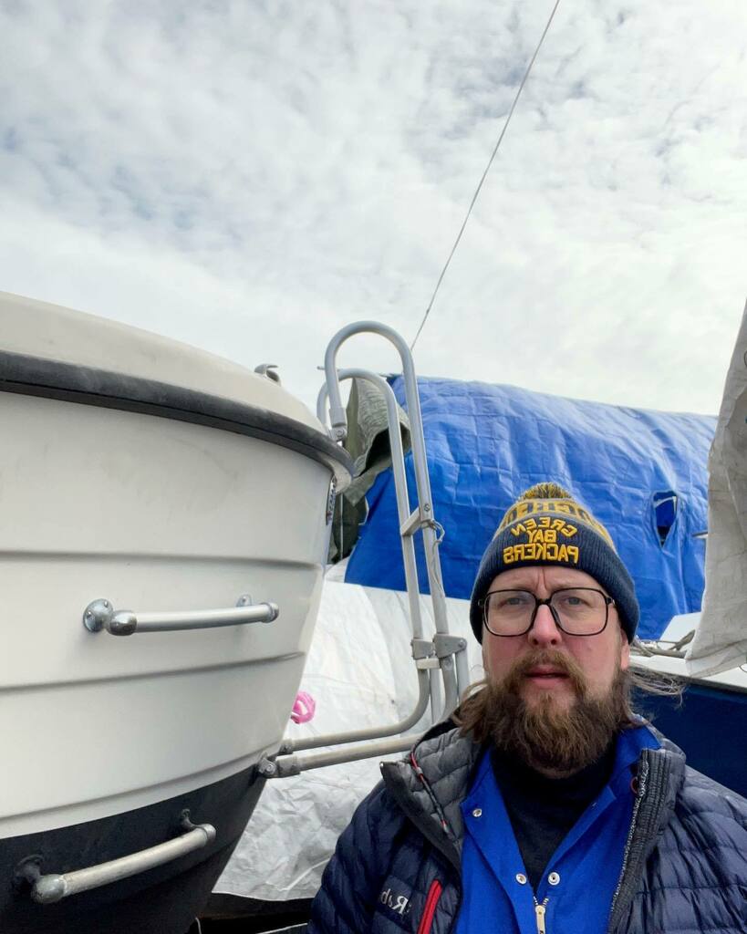 Tänään oli hyvä päivä.

Venehommia ja mökkihommia.

Hauskaa vappua. instagr.am/p/Cc-wq8eNneo/