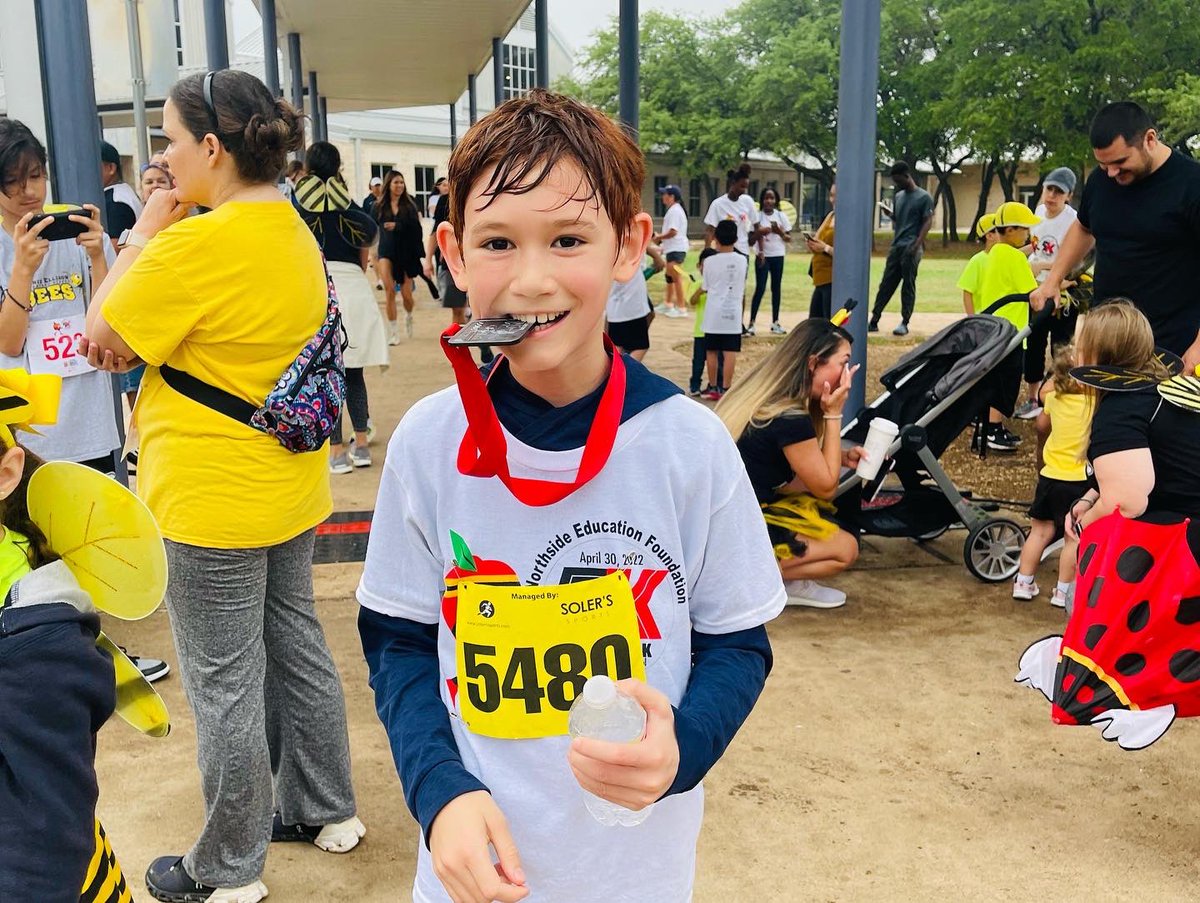 NISDEllison's tweet image. The school that plays together stays together!  We had a blast at our annual NEF 5K! #PuroCorazon #OneHiveOnePurpose