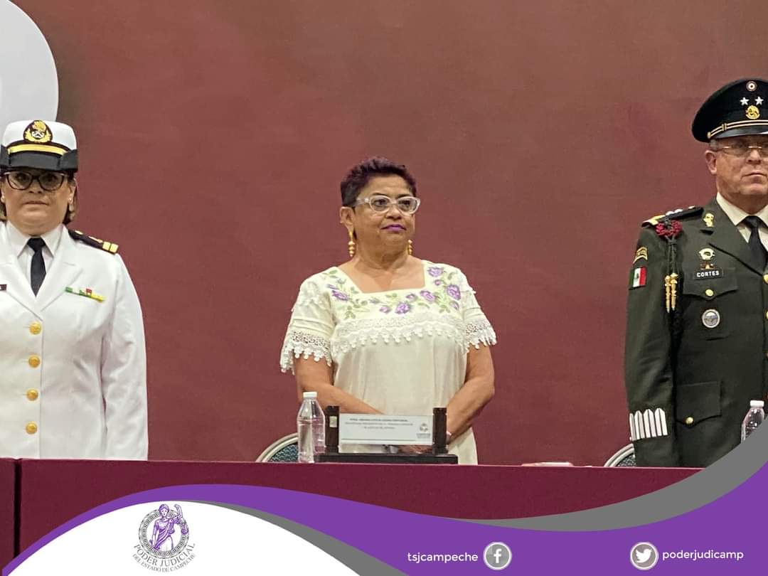 pjcampeche's tweet photo. En Representación del Poder Judicial del Estado de Campeche, la Mtra. Virginia Leticia Lizama Centurión, estuvo presente en la ceremonia solemne del “Premio Campeche” año 2022. Evento encabezado por la Gobernadora Constitucional, Licenciada Layda Elena Sansores San Román. https://t.co/qqRGLHfGPr