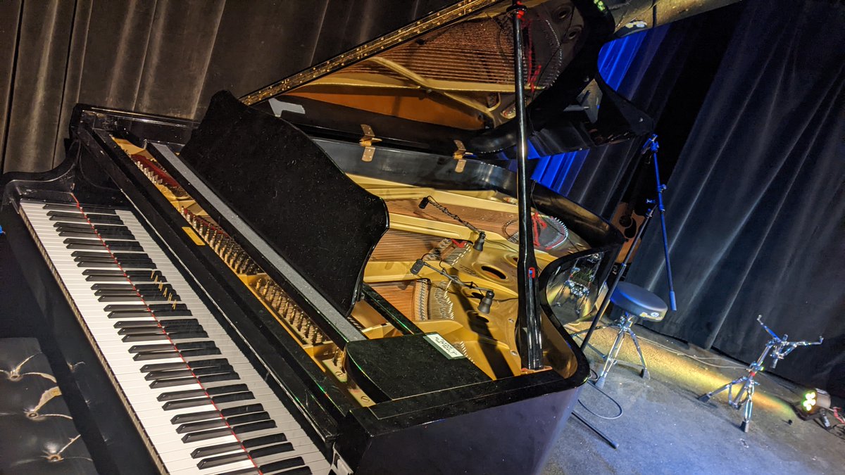 Oh if this Piano could talk... #artistsquarter #downtownstpaul #jazz #blues