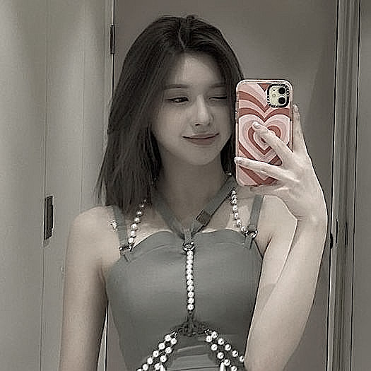 ddietopia's tweet image. #NuevaFotoDePerfil la bae más linda de fake