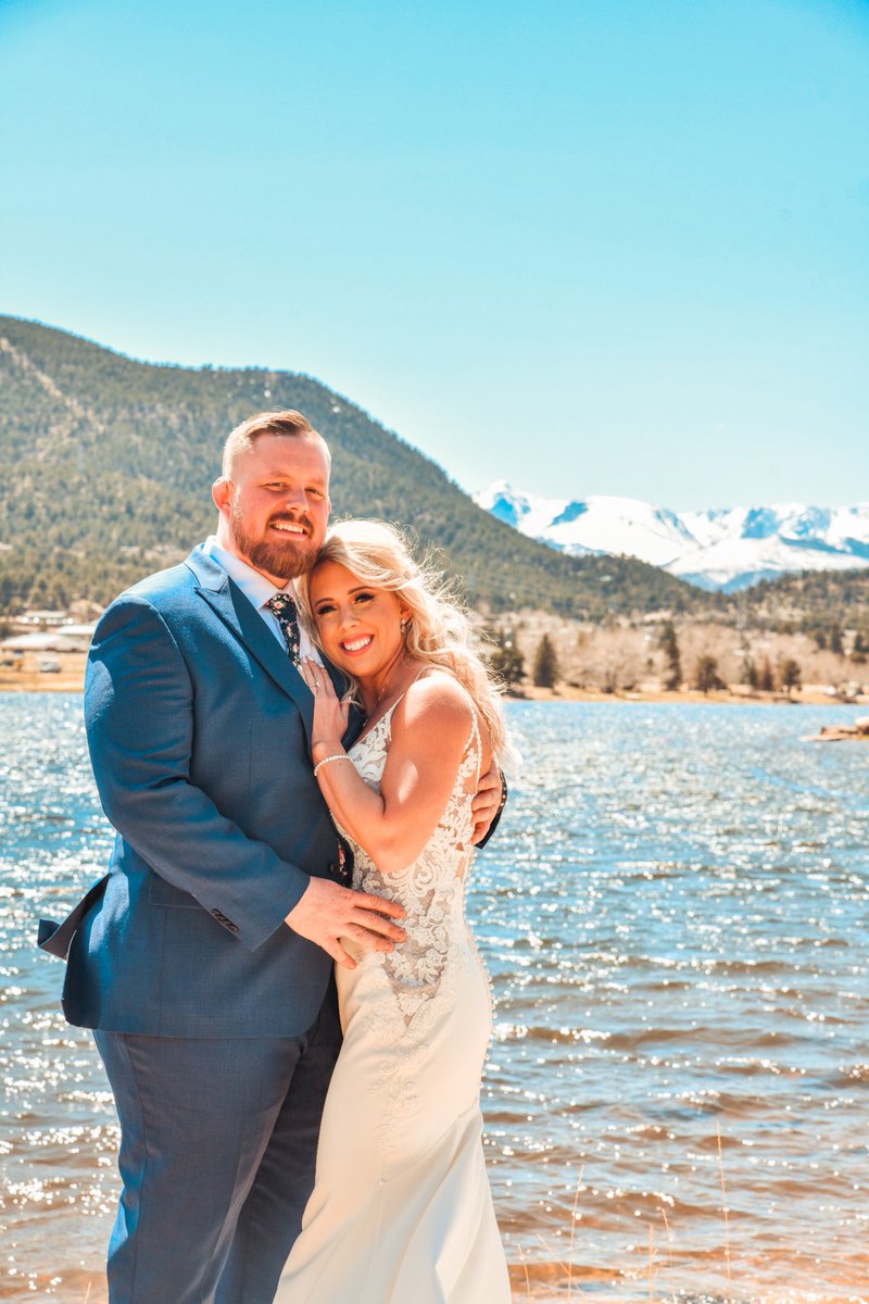 UNCBearsWrestle's tweet photo. Congrats to Coach @GarettKiley on signing @britni_hammond the #1 recruit of the Spring! #BearFamily #GetUpGreeley https://t.co/K3EIUkwkCp