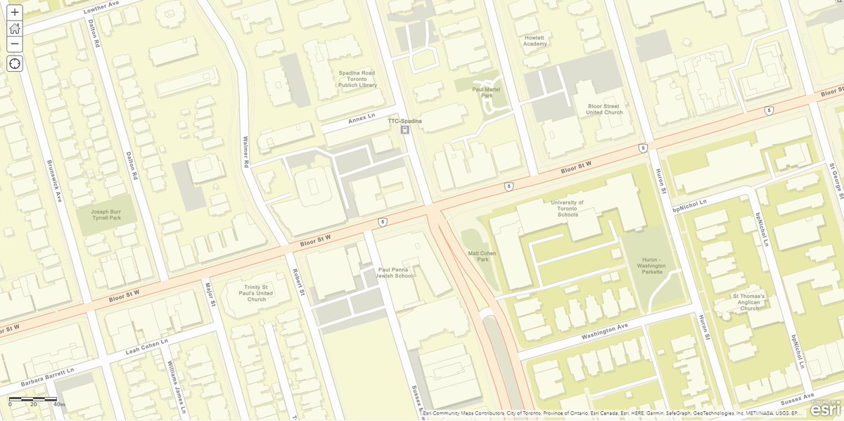 TPSOperations's tweet image. ROBBERY:
Spadina Subway Station
* 5:25 pm *
- On w/b platform
- Man robbed by 3 others
- Suspects armed with knives
- TTC trains by-passing station
- Police o/s
- Searching the area
#GO804052
^dh