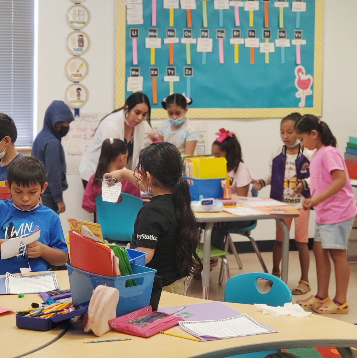 More pics of our TPCP teacher interns in action at Tornillo Elementary School! They all put so much heart into planning their lessons and it paid off today as they saw their students having fun learning! <a href="/Teresa_Hinojos/">Teresa Hinojos</a> <a href="/SchulteKarina/">Karina Schulte</a> <a href="/MLopez_TISD/">Myrna Lopez-Patti, M.Ed</a> #learningisfun #teachingisfun